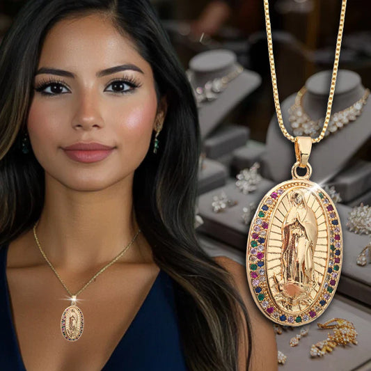 Collar Virgen María Oro 18K